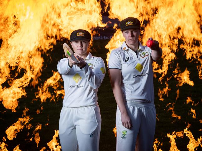 Alyssa Healy and Tahlia McGrath pose for a photo at the MCG. Picture: Darrian Traynor - CA/Cricket Australia via Getty Images