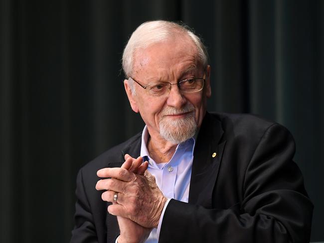 Former Australian foreign minister Gareth Evans seen onstage ahead of delivering the annual Tom Uren AC Lecture at Petersham Town Hall in Sydney, Sunday, December 2, 2018. (AAP Image/Joel Carrett) NO ARCHIVING