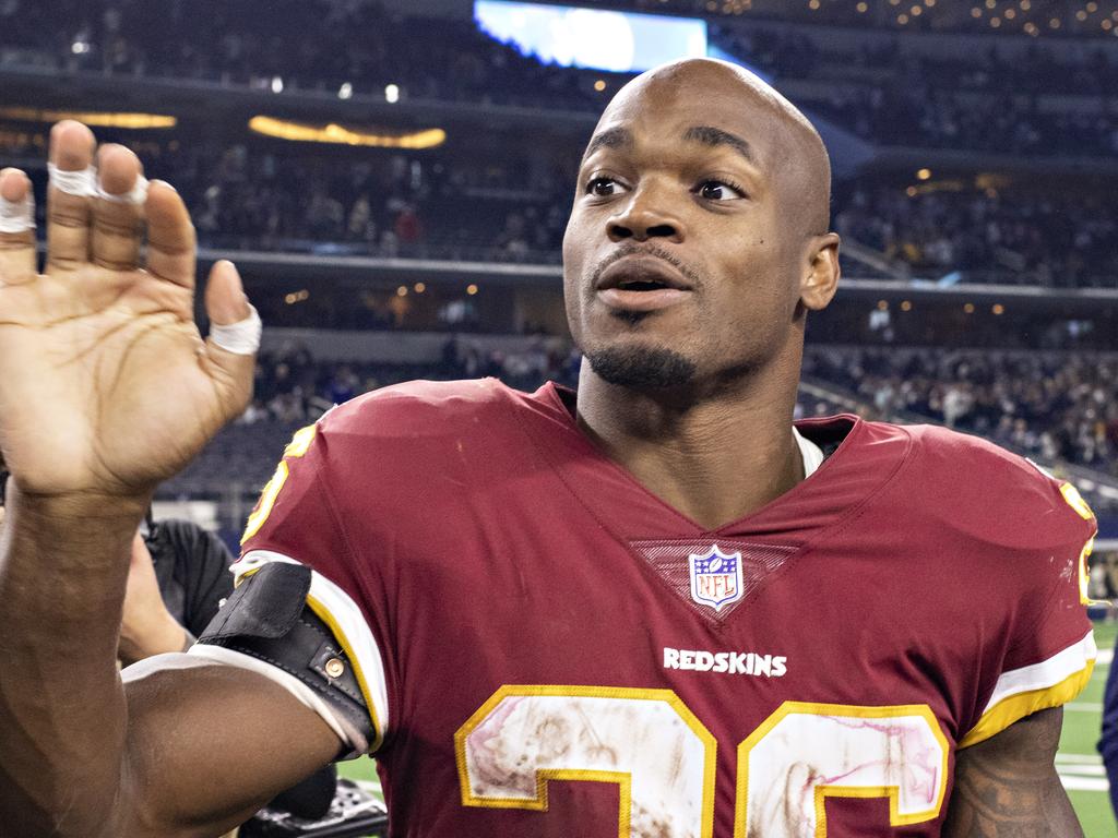 Adrian Peterson Signs Contract Extension Worth $100 Million, According To  Report 