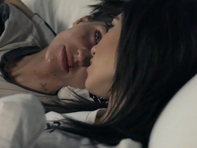 The Veronicas Jess Features In Sexy New Music Video With Girlfriend Ruby Rose Daily Telegraph 