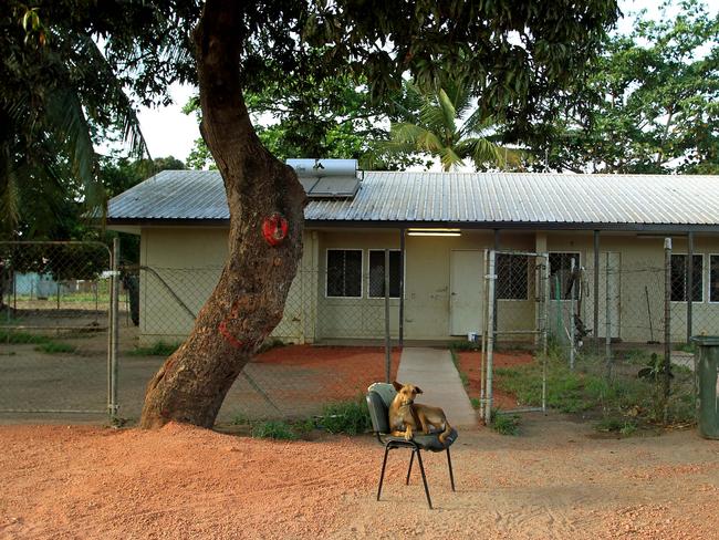 NEWS BCM 18/10/2011 Aurukun street scene . Pic Jeff Camden
