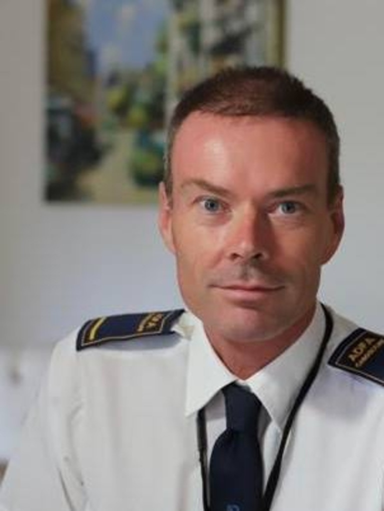 A coroner hasn’t been able to determine a clear reason why the plane Mr Van Hattem was piloting crashed.