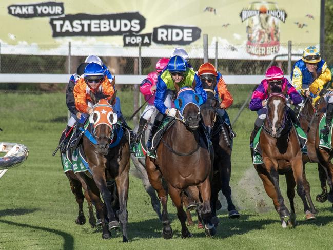 Patience pays off as Peel nabs Clifford Park double