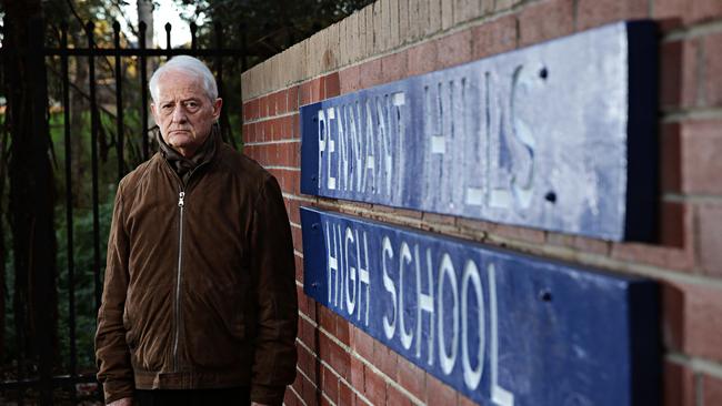 9/7/18 Hornsby Mayor Philip Ruddock paying tribute to Edwards family at Pennant Hills High School . Picture: Adam Yip / Manly Daily