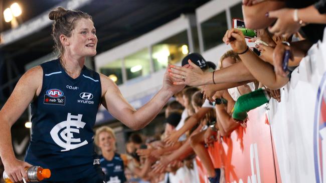 Davey thanks Carlton fans after Friday night’s win. Picture: Getty Images