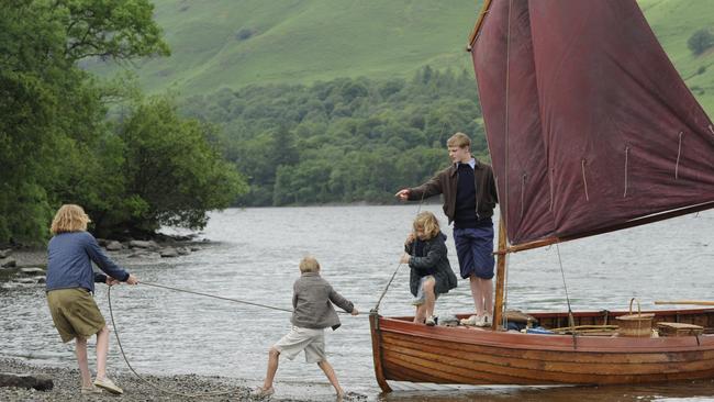 Scene from the movie Swallows and Amazons for Hit.TV Upstream.