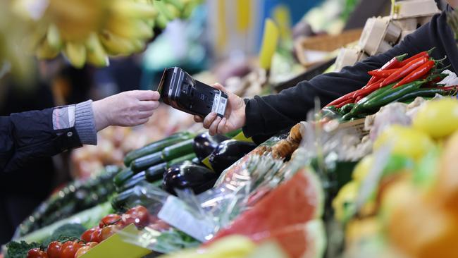 Farmers and supermarkets encourage shoppers to buy seasonal produce. Picture: NCA NewsWire / David Mariuz