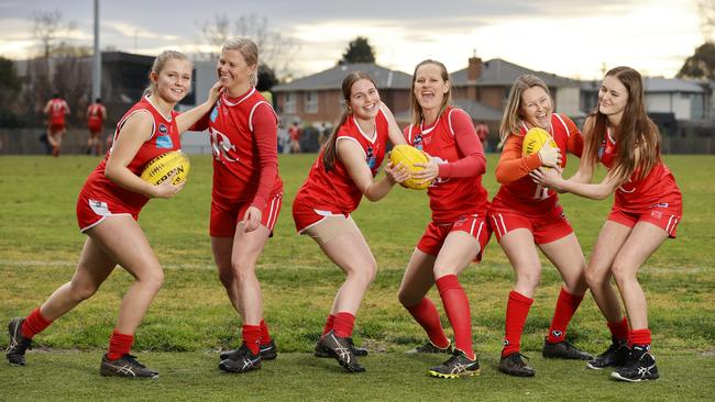 Parkside Devils have had three mother-daughters playing together in their VAFA Women‘s Division 3 team this season. Jodie Palmer and her daughter Annabelle Crisp, 15, Marie-Louise Zeevaarder with her daughter Martina, 17, and Kimberley Ison and her daughter Mia 17. Picture: Alex Coppel.