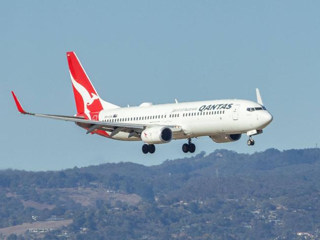 ADELAIDE, AUSTRALIA - NCA NewsWire Photos - MAY 01 2024: ADELAIDE AIRPORT PLANE  QANTAS GENERICS. Picture: NCA NewsWire / Ben Clark