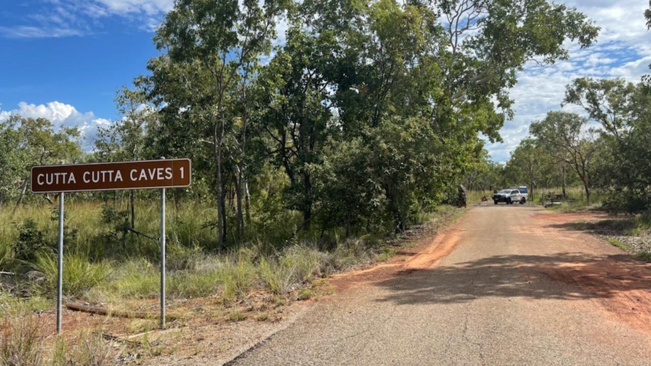 NT Police homicide squads have set up a crime scene around a Stuart Highway home near the Cutta Cutta Caves, 30km south of Katherine, after a man was fatally shot on Thursday March 17.