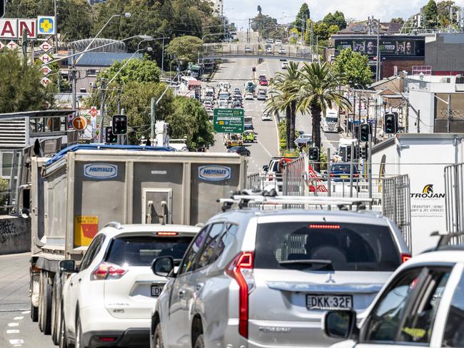 Busy roads again at King Georges Road Beverly Hills.PictureÃs Darren Leigh Roberts