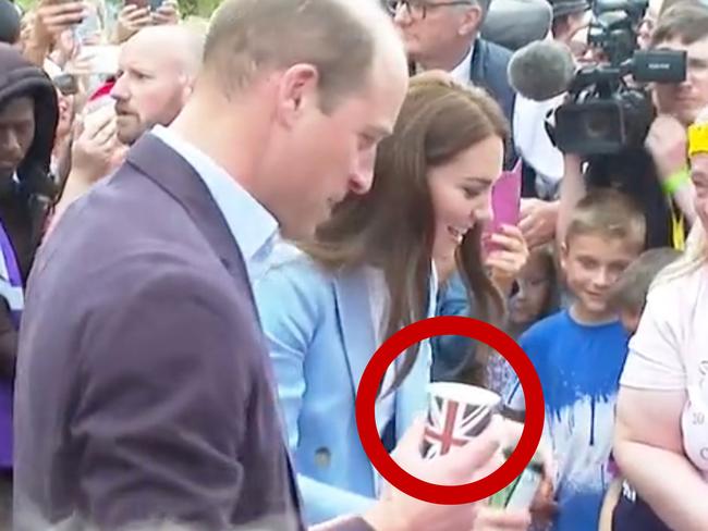 Prince William and Kate Middleton have rocked up to a street party in Windsor.