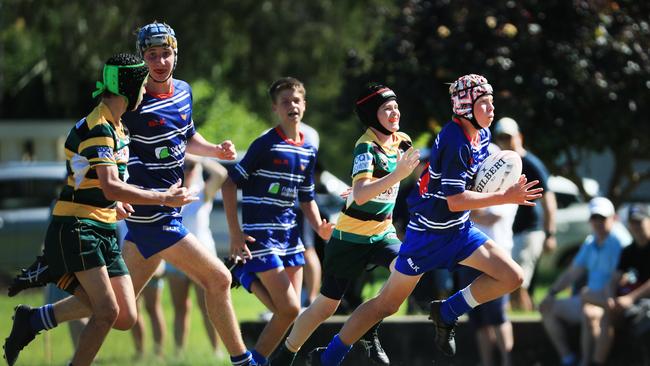 SURFERS PARADISE RUGBY, GOLD COAST , AUSTRALIA - April 10, 2021: Surfers Paradise Dolphins U14sv USQ Saints U14s - Day Two of King of the Country rugby tournament.Played at Surfers Paradise Eagles Rugby Ground at Southport. Picture: Scott Powick Newscorp