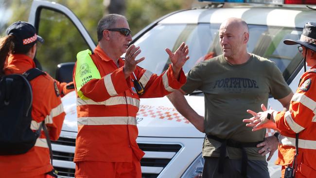 SES, police and family and friends are on the ground searching for Federal Circuit Court Judge Guy Andrew. Picture: Annette Dew