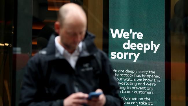 Optus has apologised to customers over the hack, but many say that’s not enough. (Photo by Brendon Thorne/Getty Images)