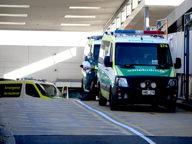 ADELAIDE, AUSTRALIA - NewsWire Photos April 28 2022: Ambulances at the Flinders Medical centre.  Picture: NCA NewsWire / Kelly Barnes