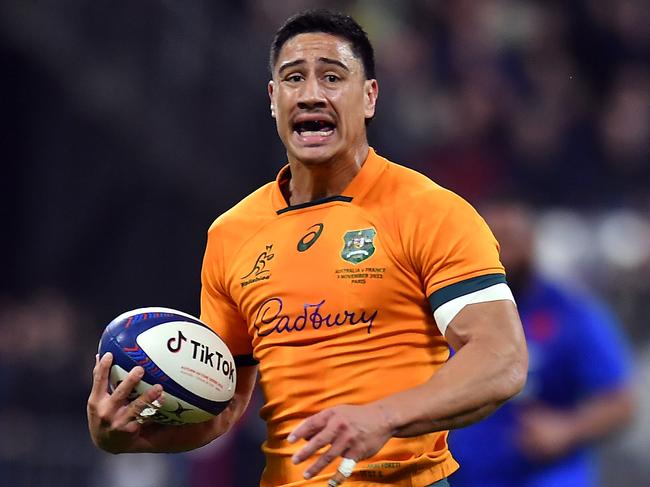 PARIS, FRANCE - NOVEMBER 05: Lalakai Foketi of Australia scores a try during the Autumn Nations Series match between France and Australia on November 05, 2022 in Paris, France. (Photo by Aurelien Meunier/Getty Images)