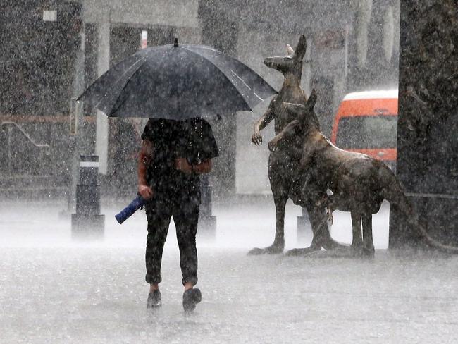 There was heavy rain in Brisbane's CBD this morning.9th February 2020 Brisbane AAP Image/Richard Gosling