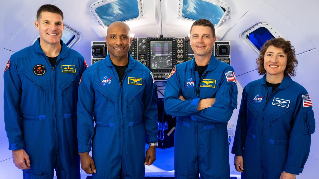 Meet the NASA astronauts headed to the moon | KidsNews