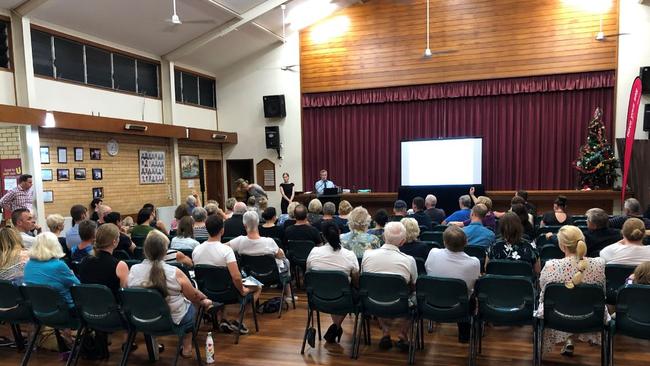 Council planning chair Cameron Caldwell addressing residents at a City Plan meeting at Labrador.