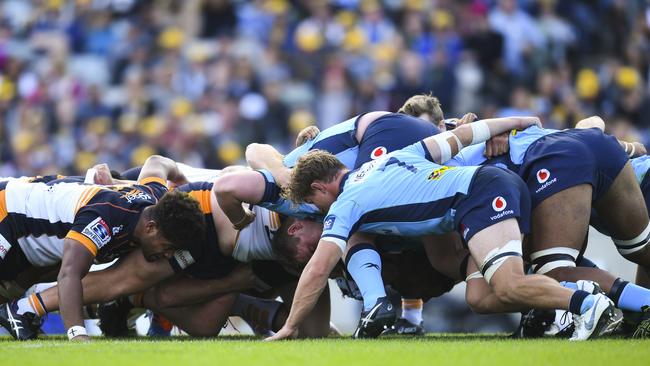 Super Rugby coaches are concerned about time-wasting at scrum time