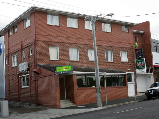 A development application has been lodged for 24 one-bedroom units at the former Waratah Hotel.