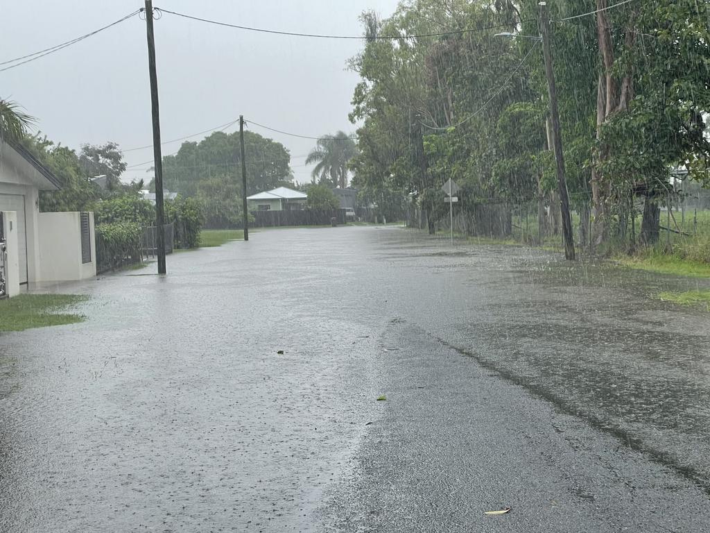 Flooding on Forth St at Penn St intersection in South Mackay, taken at 8.45am on February 4, 2025. Picture: Janessa Ekert