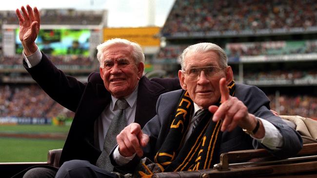 Lou Richards with great mate Jack Dyer at the MCG.