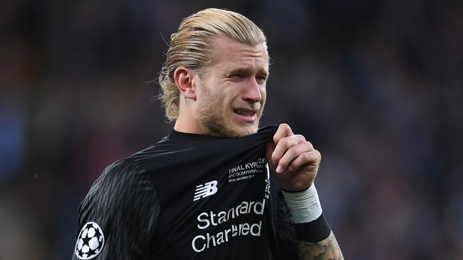 KIEV, UKRAINE - MAY 26:  Loris Karius of Liverpool breaks down in tears after defeat in the UEFA Champions League final between Real Madrid and Liverpool on May 26, 2018 in Kiev, Ukraine.  (Photo by Laurence Griffiths/Getty Images)