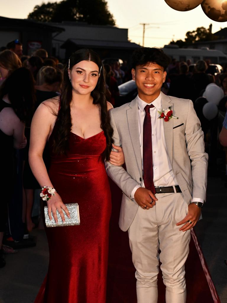 100+ Smiles: All the glitz and glamour from Warwick State High formal ...