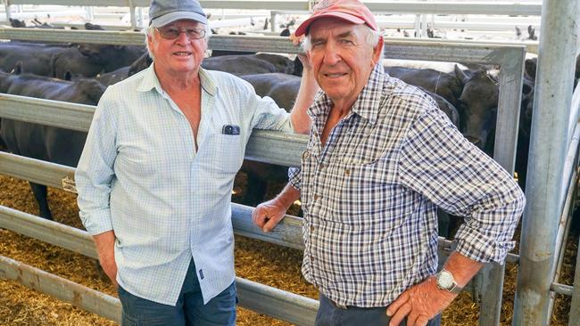 Gerry Sheahan, from Moyhu, with Anthony Bailey, from Tatong, who sold heifers at Wangaratta. Picture: Rachel Simmonds