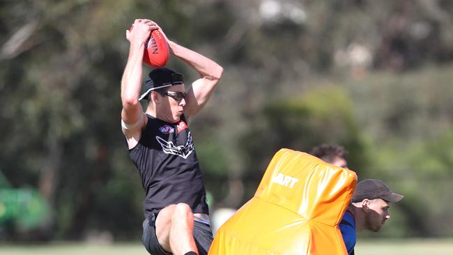 Mason Cox at Collingwood training at Wesley College in Glen Waverley. Friday, December 15. 2023. Picture David C rosling