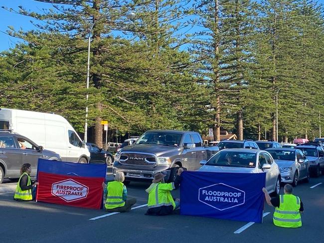 Fireproof Australia have once again blocked the spit bridge.