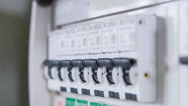 Aussies are being urged to switch electricity providers are their loyalty is likely costing them hundreds. PHOTO: NewsWire / Brenton Edwards