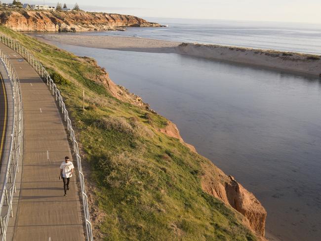 Onkaparinga Council will establish a new coastal tourist drive from Sellicks Hill to O'Sullivan's Beach. Picture: Onkaparinga Council