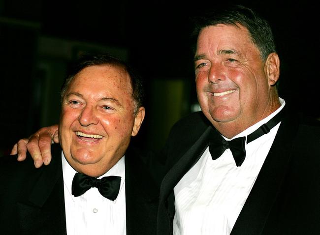 Australian businessman Alan Bond (L) and Liberty skipper Dennis Conner (R) reliving the 1983 America's Cup at a function in Sydney in 2005