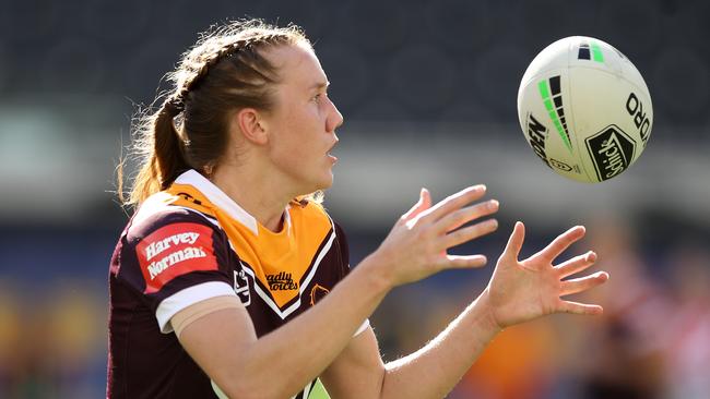 Rockhampton’s Tamika Upton made a successful transition from touch to rugby league, and has now won two NRLW premierships and a State of Origin. (Photo by Mark Kolbe/Getty Images)