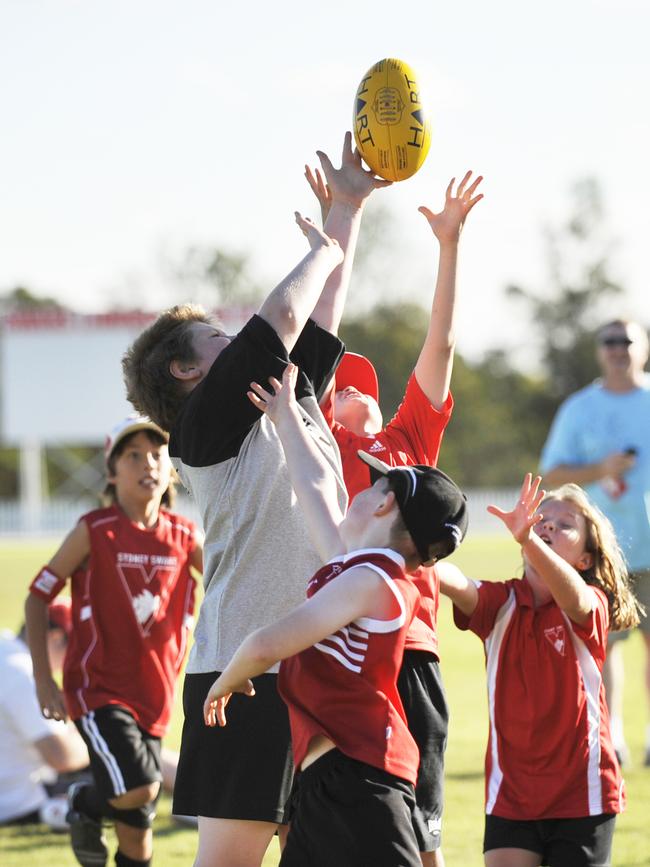 Kellyville-Rouse Hill Magpies AFL Club junior players will move homegrounds.