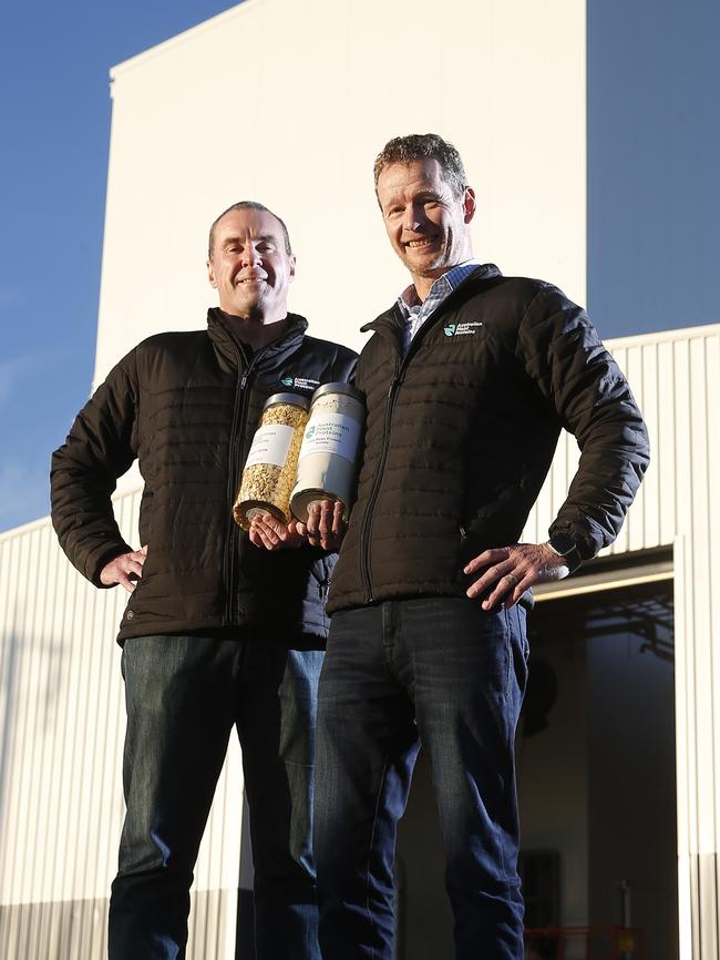 Powder couple: Australian Plant Proteins’ Phil McFarlane and Brendan McKeegan.