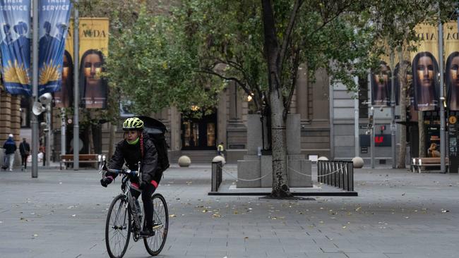 An emptied Sydney CBD where businesses are struggling, and no certainty in sight. Picture: NCA NewsWire / James Gourley