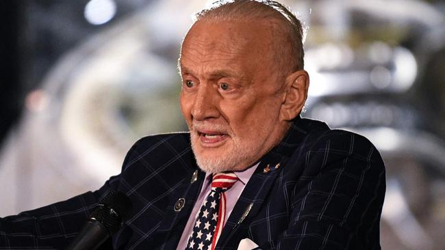 Former NASA astronaut Buzz Aldrin delivers a speech during an Apollo 11 anniversary celebration dinner at the Davidson Center for Space Exploration o July 17, 2019, at the US Space & Rocket Center in Huntsville, Alabama. (Photo by Loren ELLIOTT / AFP)