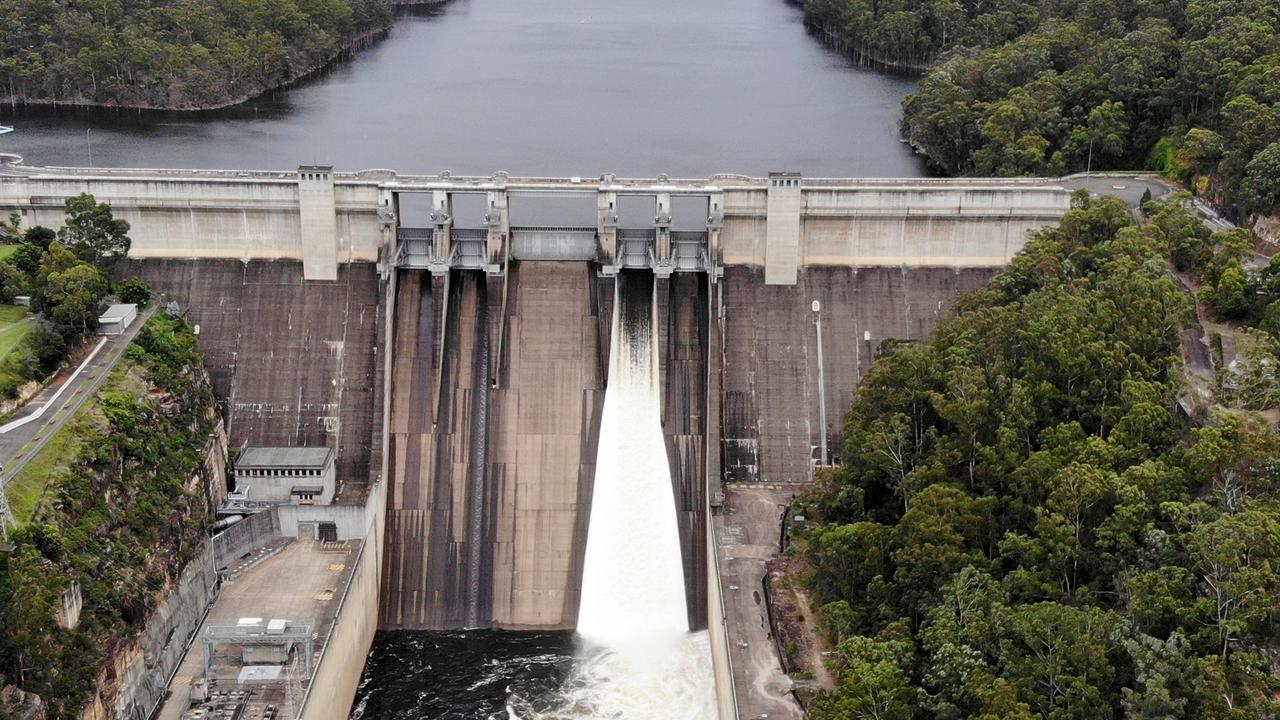 Report: Raised dam wall would have saved homes from Hawkesbury-Nepean ...