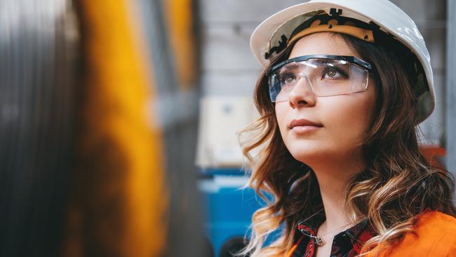 UTS is offering bonus ATAR points to women who apply to engineering, construction and IT courses.