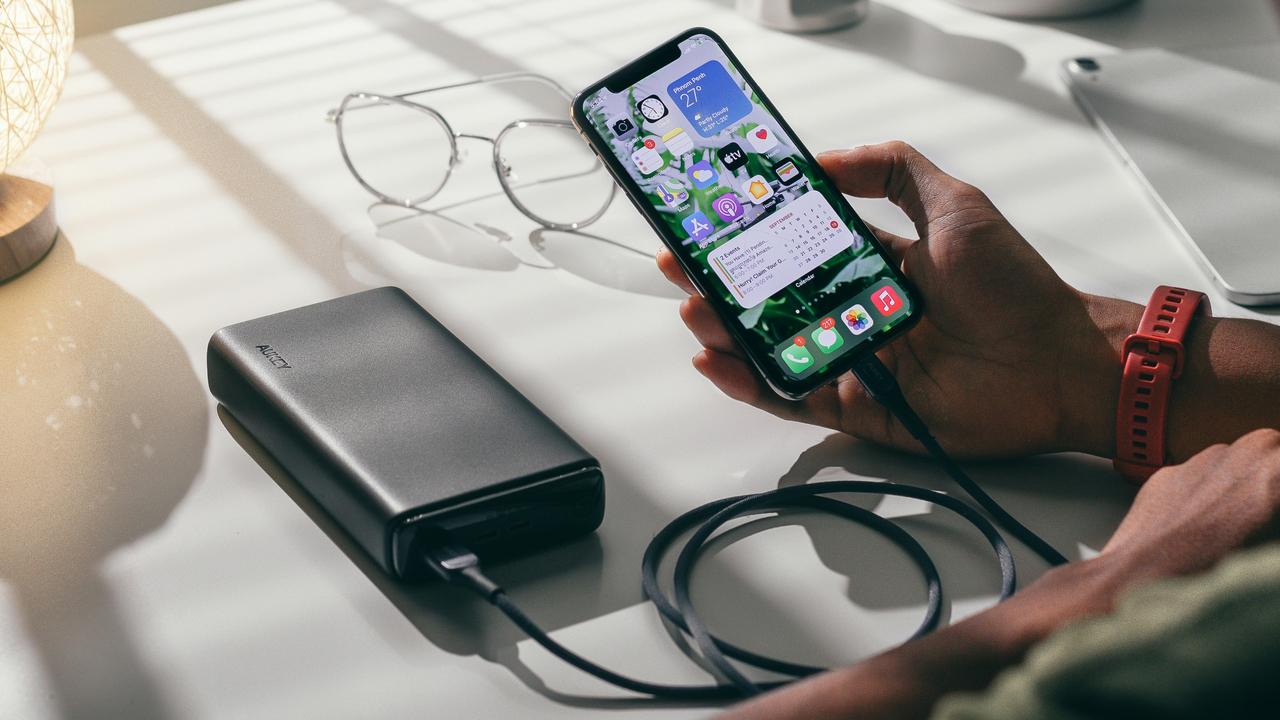 ‘Handy’ $30 charger that’s a ‘must buy’