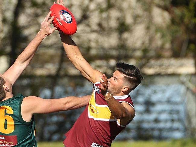 Tom Blake in action for Lower Plenty. Picture: Hamish Blair