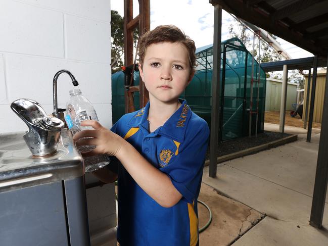 ‘Fobbed off’: Frustration builds over rural school’s water crisis