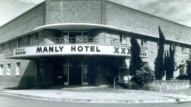 The Manly Hotel inn 1958.