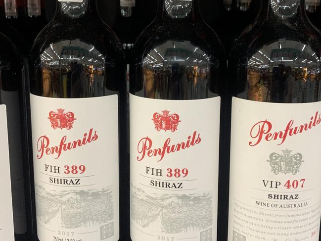 Fake Australian wine old in Hainan China , From source:, https://twitter.com/PaddyFok/status/1360775563388936193?s=20