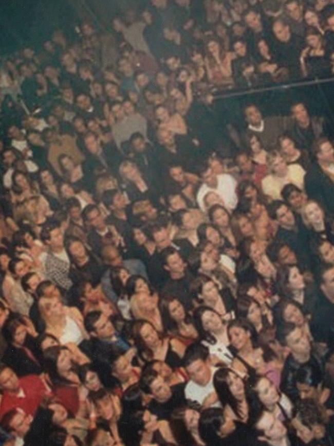 Heat Nightclub packed with partygoers in the 1990s.