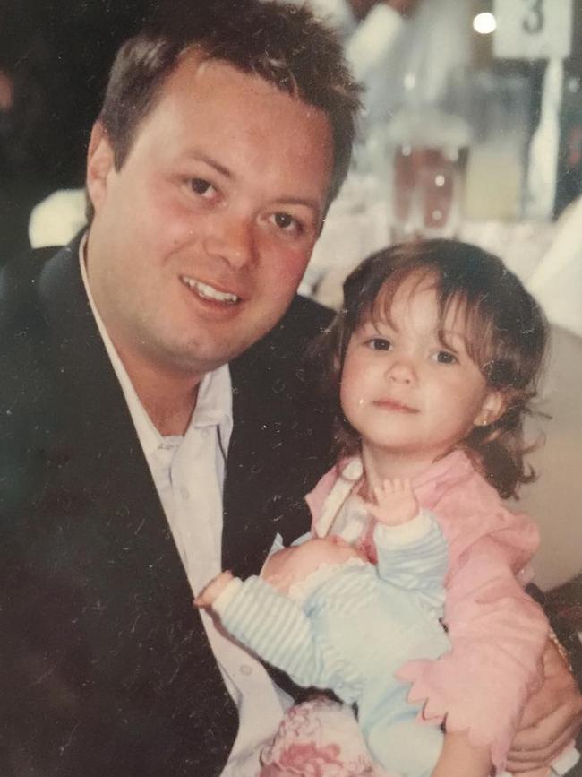 A young Dhakota Williams with her father, Carl. Picture: Instagram @dhakotawilliams